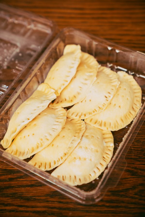 Cheese Cocktail Puff Single