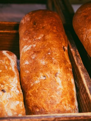 10667.jpg Ciabatta Olive Lrg