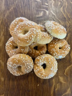 Van-Bisc.jpg Vanilla Koulouri Box